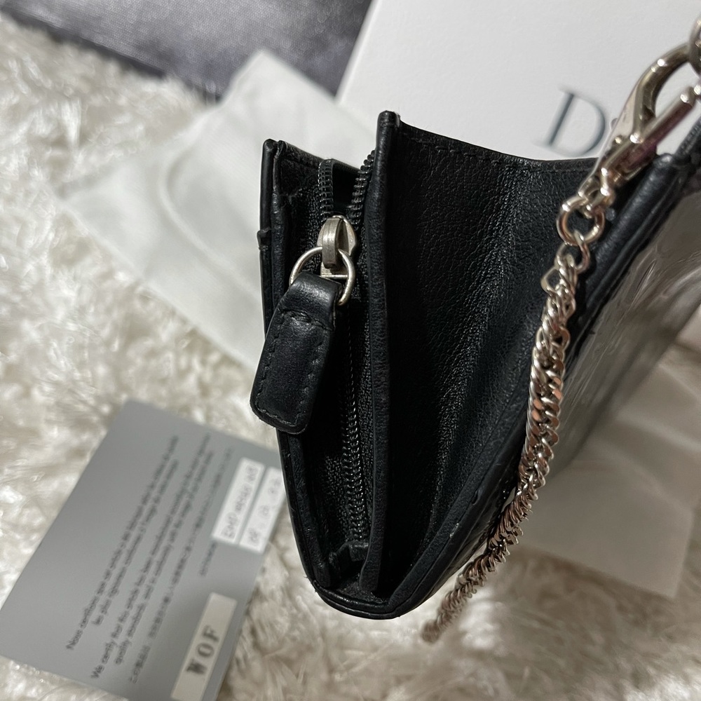 DIOR - Picture 13 of 17